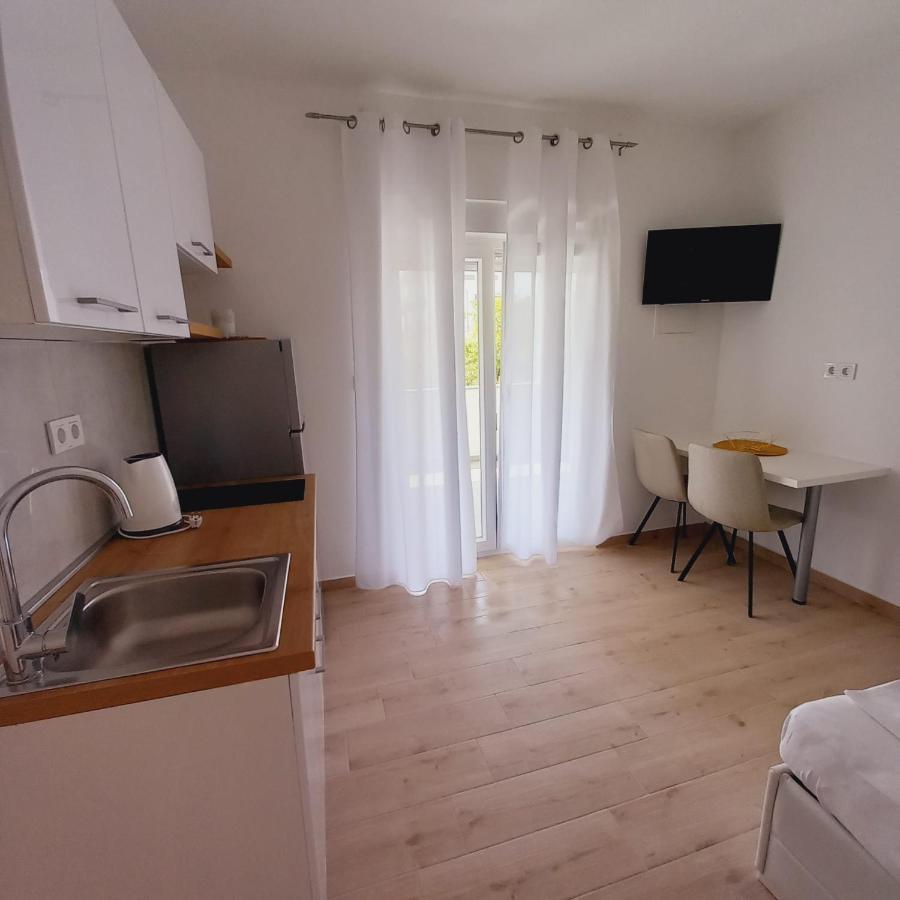 Apartments M & L Μούρτερ Εξωτερικό φωτογραφία